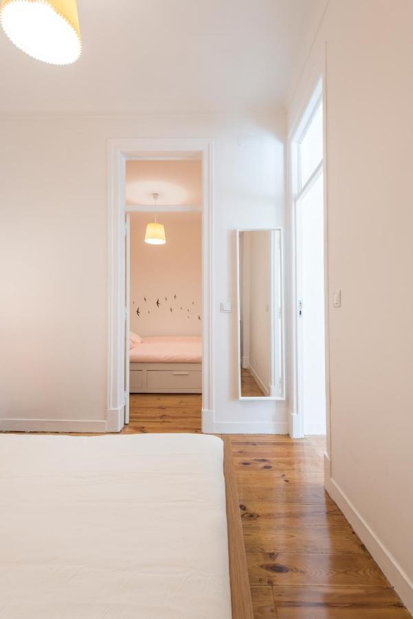 Cozy Apartment With Castel View Lisboa Ngoại thất bức ảnh